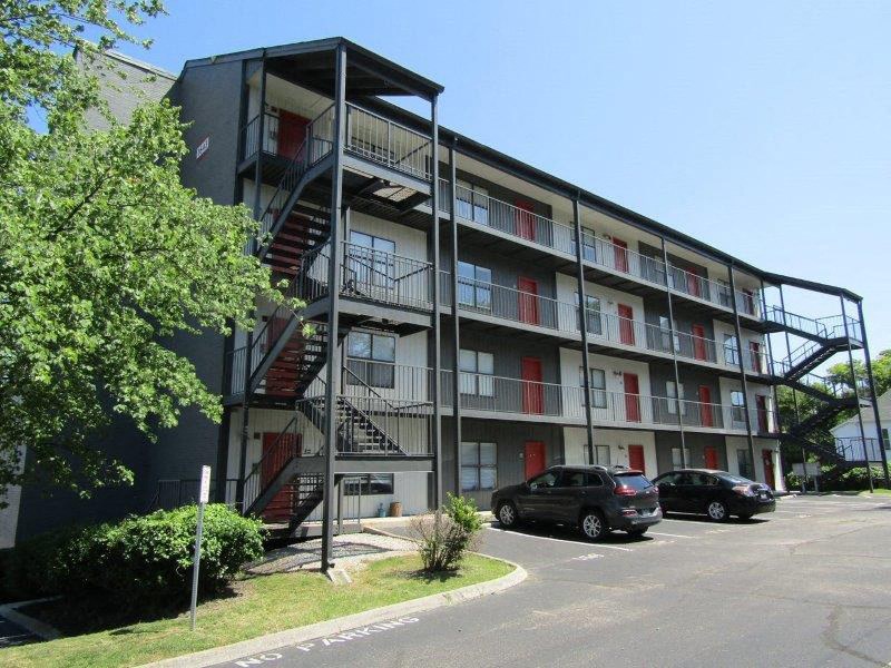 Highland Grand Apartments, 112 S 17th St SW, Knoxville, TN - RentCafe